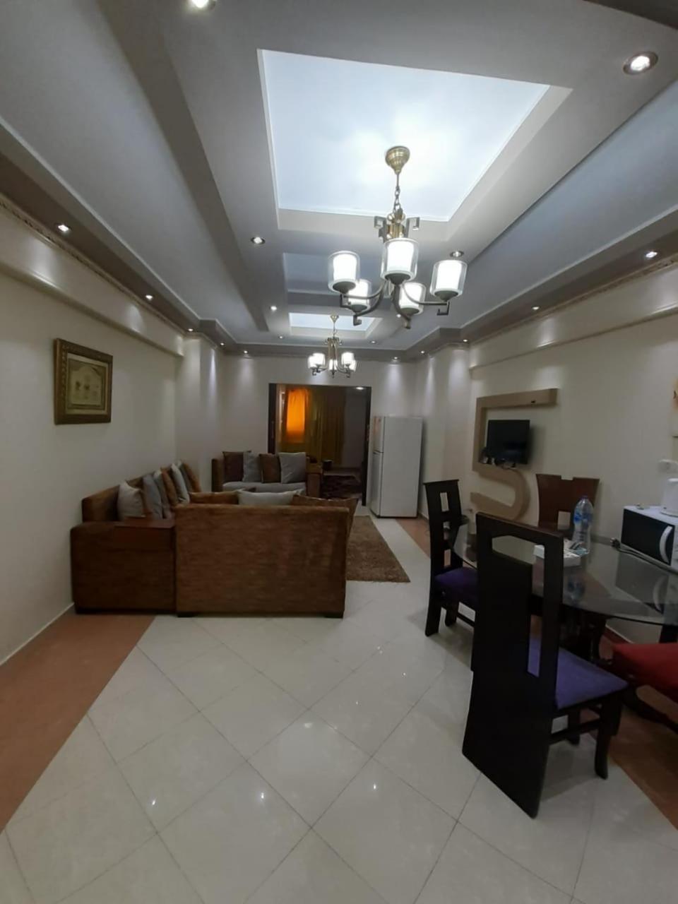 Saraya Awad Hegazi Street- Families Only Apartment *